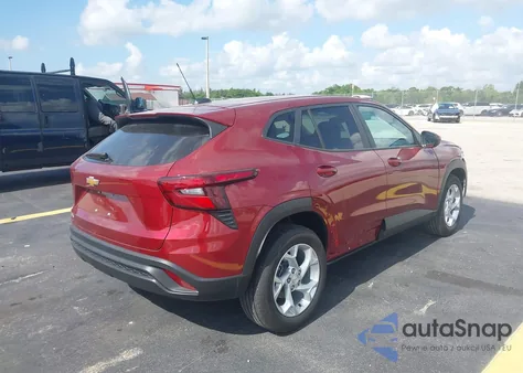 2025 Chevrolet Trax Fwd Ls z USA, uszkodzony, nr VIN KL77LFEP5SC042399